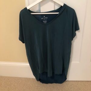 ⭐️HP⭐️ American Eagle Soft & Sexy Tee